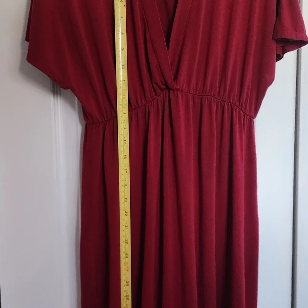 NWOT Flirty Red Summer Dress with loose bell dolman sleeves - Picture 3 of 5